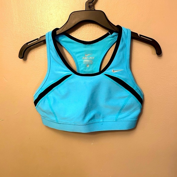 Nike sports bra - turquoise/black racer back activewear - Picture 1 of 7